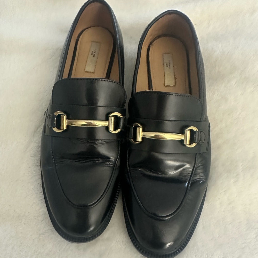 Elegant Black Leather Loafers